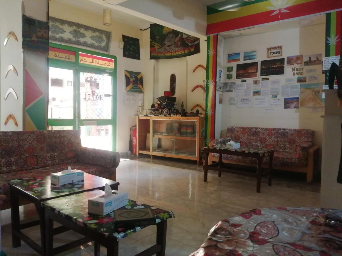 BOB MARLEY jamaica HOTEL LUXOR Exterior foto