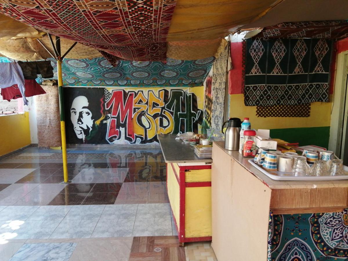 BOB MARLEY jamaica HOTEL LUXOR Exterior foto