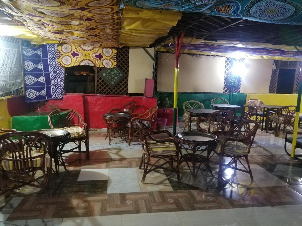 BOB MARLEY jamaica HOTEL LUXOR Exterior foto